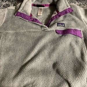 Patagonia Women’s Fleece button pullover. Size Large